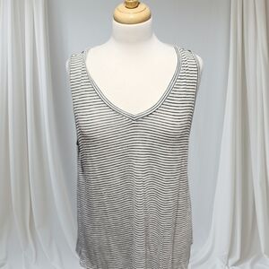 Ava & Viv Black and White Striped Tank Top